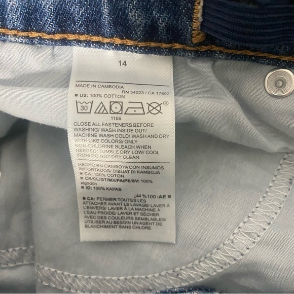 Old Navy Girls High Rise Slouchy Straight Adj.  Waist Distressed Jeans Size 14 - Picture 6 of 6